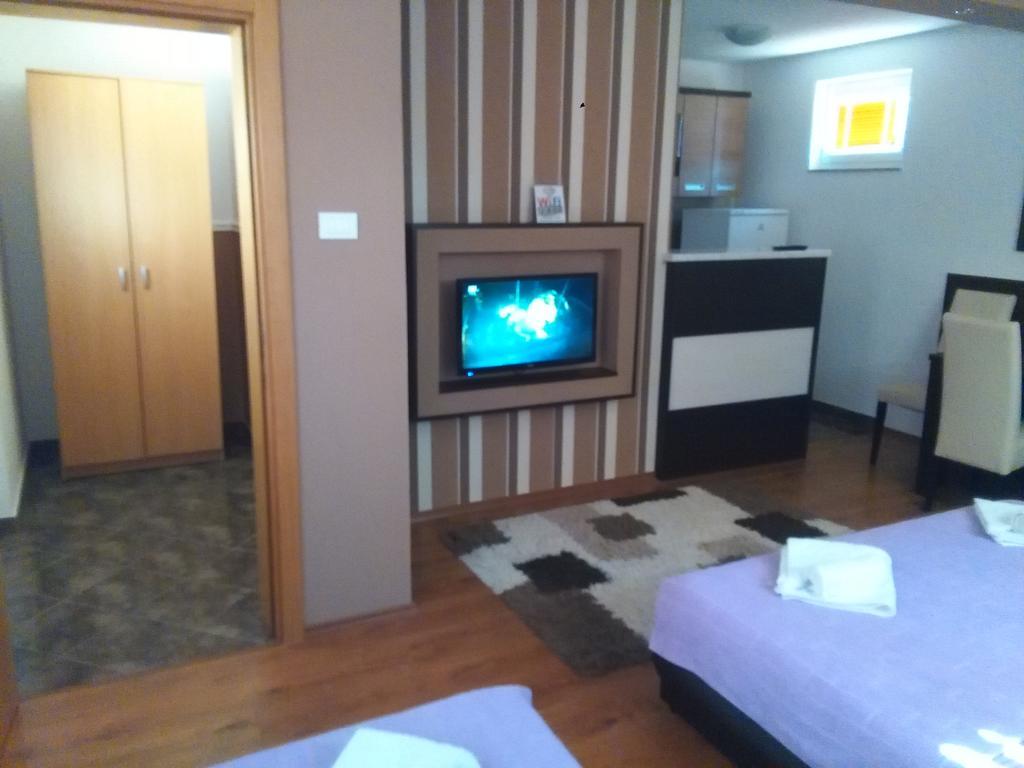 Apartments Leo Trebinje Kültér fotó