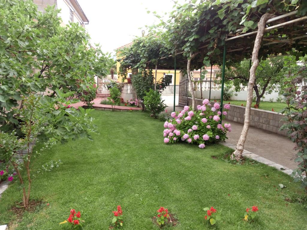 Apartments Leo Trebinje Kültér fotó