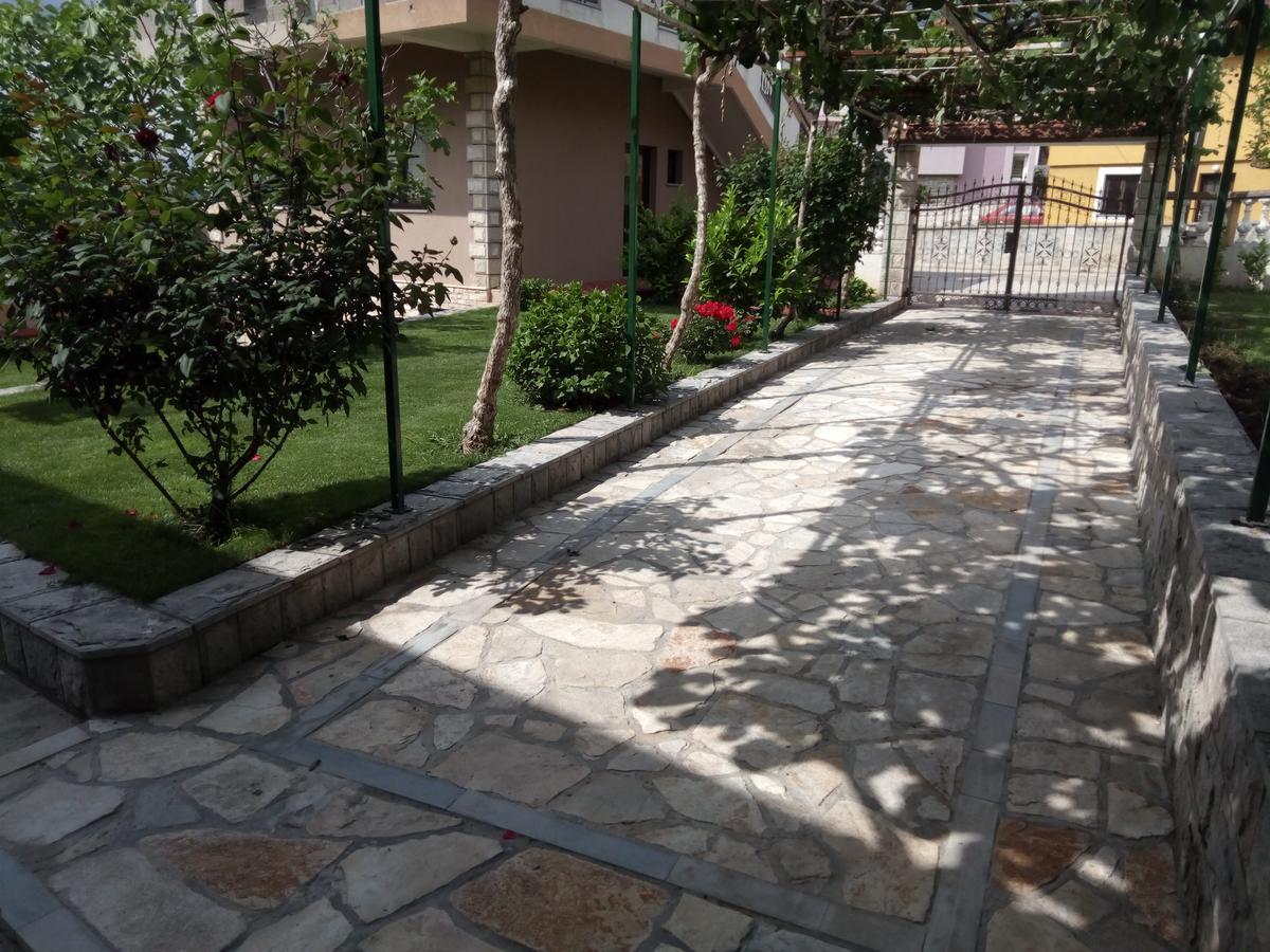 Apartments Leo Trebinje Kültér fotó